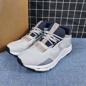 On Running Women's Gray and Black Sneakers